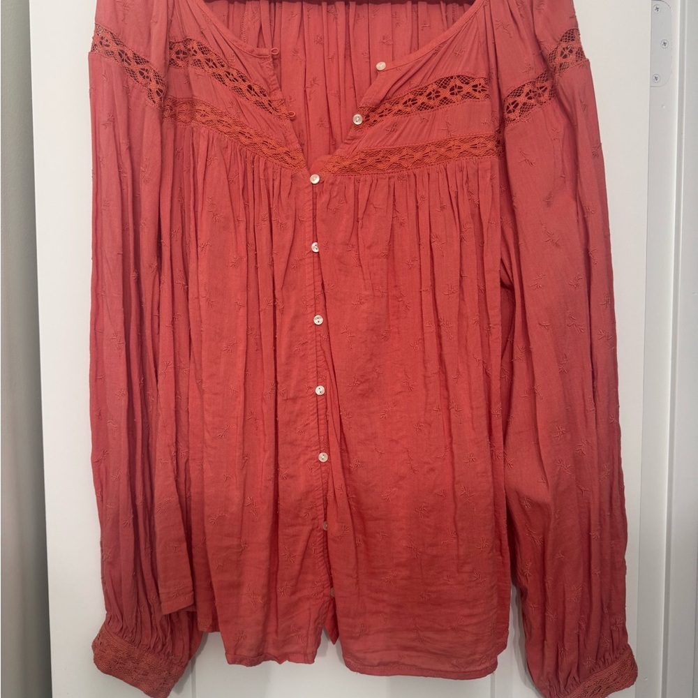 Old Navy Coral Button-Up Blouse with Lace